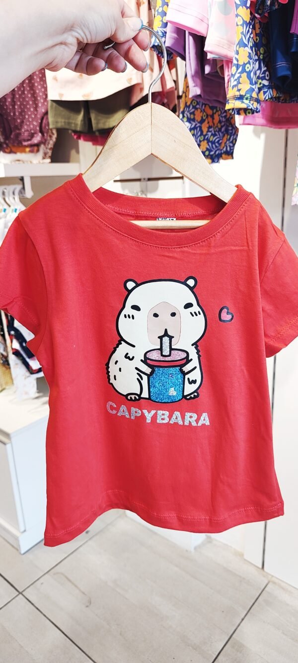 Remera Capybara Unisex